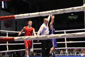 В Великих Луках состоялась матчевая встреча по боксу