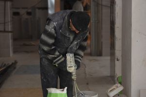 Основные виды строительных работ в школе №6 в Великих Луках завершены (ФОТО)