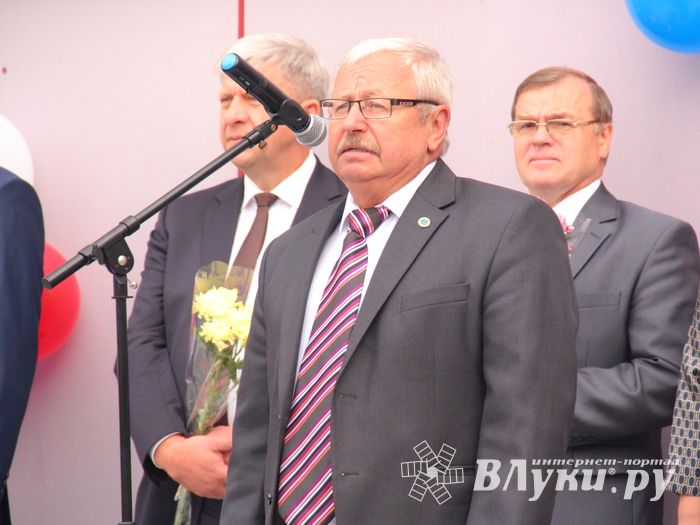 ВГСХА встретила первокурсников пирогами (ФОТО)