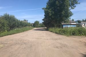 «Невидимый» асфальт на великолукской дороге (ФОТО)