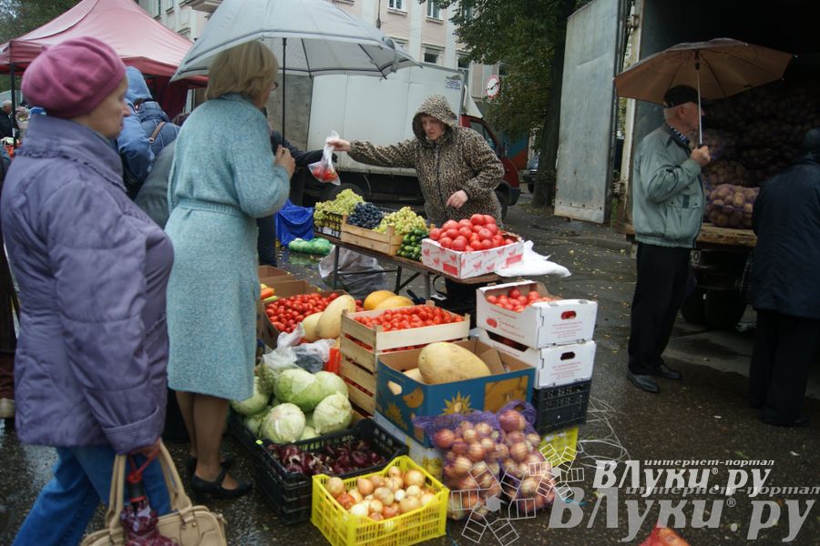 ​Универсальная торговая ярмарка «Осень – 2014» состоялась  в Великих Луках