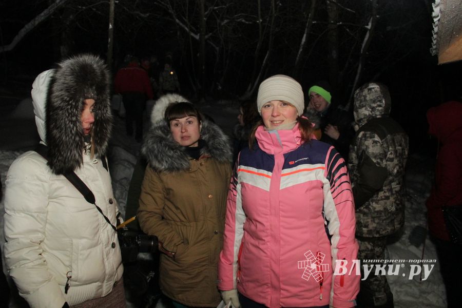 Крещенские омовения великолучан (фото)