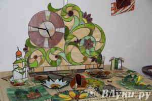 Универсальная выставка проходит в Великих Луках (фото)