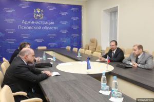 Максим Жаворонков провел встречу с послом Эстонии в России Юри Луйка (фото)