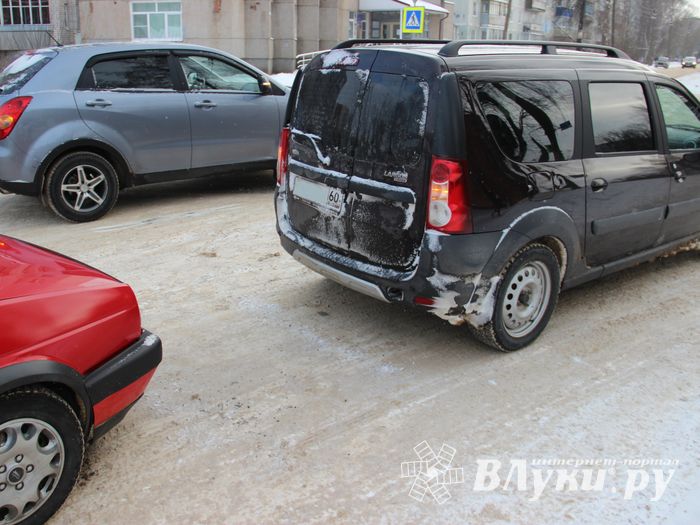 ДТП на перекрёстке Октябрьского-Полиграфистов (ФОТО)