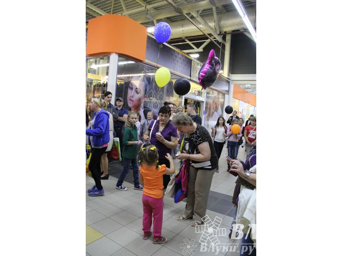 Торговый центр «Апельсин» отметил День рождения