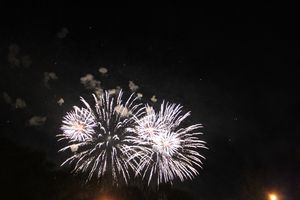 Салют в Великих Луках (ФОТО)