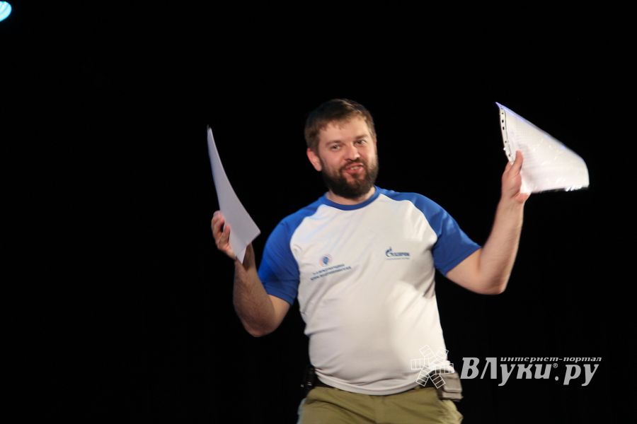 Торжественная церемония закрытия XXI-й Международной встречи воздухоплавателей в Великих Луках (ФОТО)