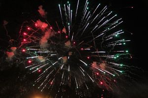 Салют в Великих Луках (ФОТО)