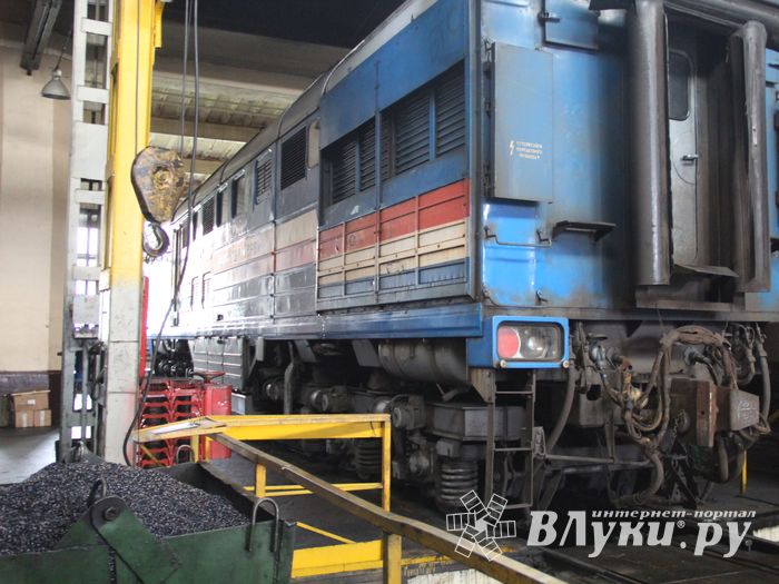 Великолукские школьники почувствовали себя машинистами (ФОТО)