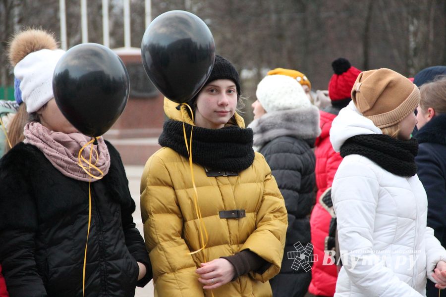 Сегодня над Великими Луками летели шары