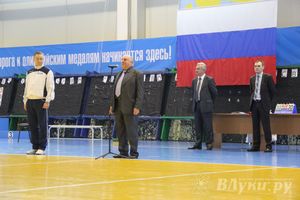 В Великих Луках проходит Спартакиада по волейболу ООО «Газпром-трансгаз Санкт-Петербург» (фото)