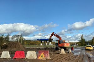 Проезд перекрёстка Дружба-Дьяконова временно затруднён (ФОТО)