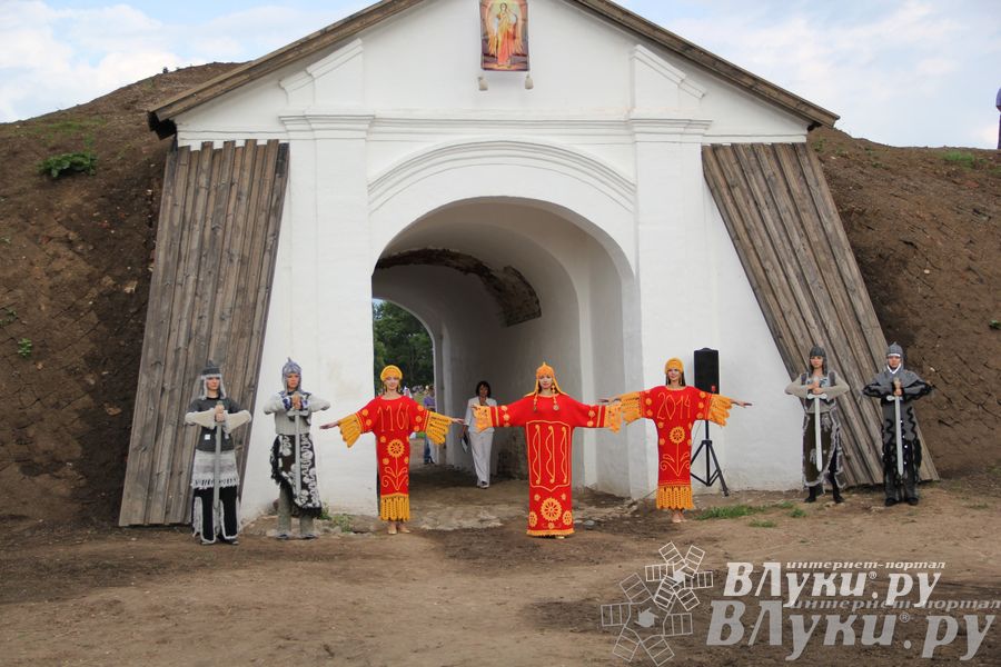 Открытие 19-й Международной встречи воздухоплавателей в Великих Луках