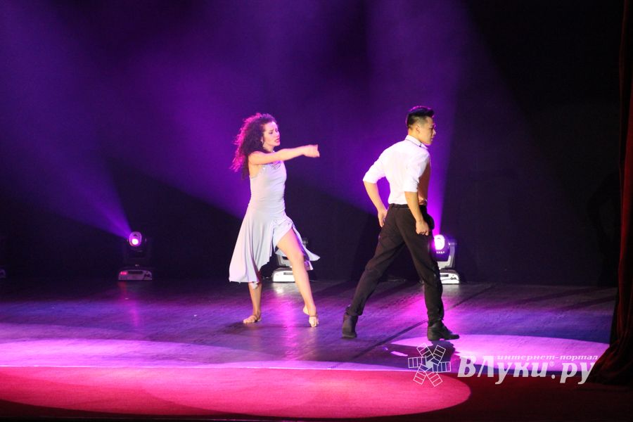 Концерт балета «TODES» прошел в Великих Луках 19 декабря