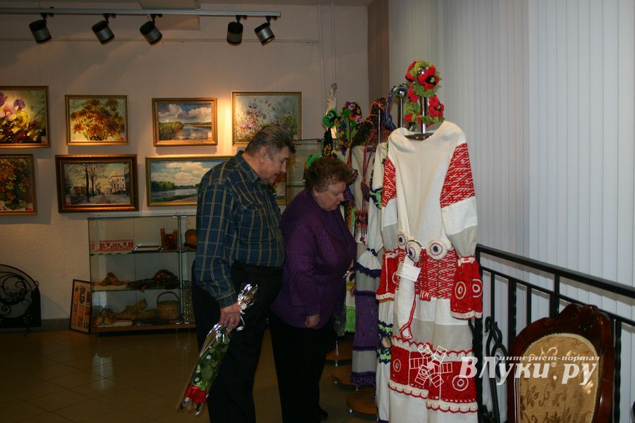 «Жар-птица» в Художественном салоне