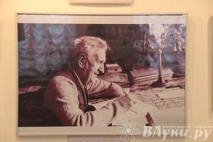 В центре эстетического воспитания проходит фотовыставка «Хранитель Пушкиногорья» (фото)