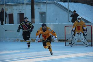 Великолукские хоккеисты разгромили гостей (фото)