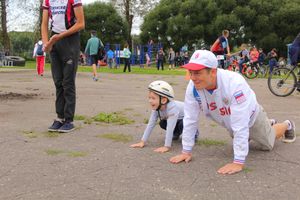 В Великих Луках прошёл Велопарад (ФОТО)