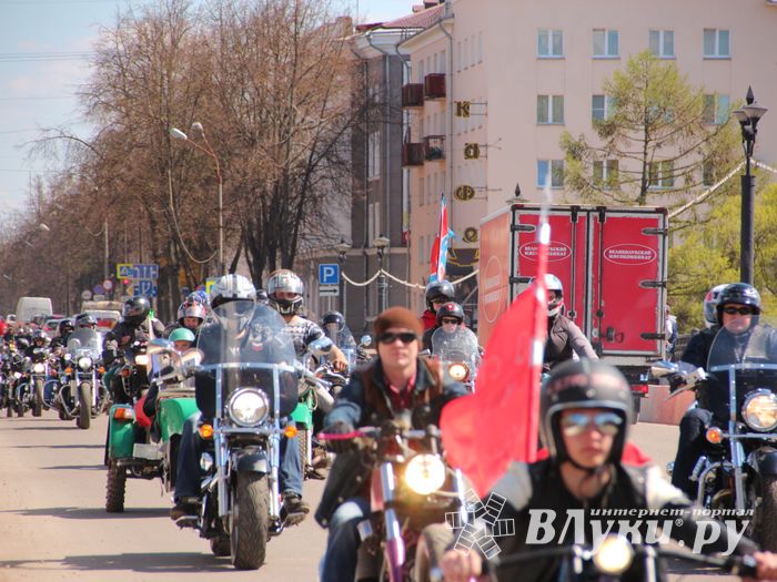 В Великих Луках открыли мотосезон - 2017 (ФОТО)