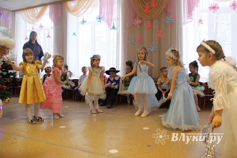 Волшебный новогодний утренник прошёл в детском саду №16 (ФОТО)