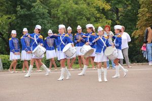 В Великих Луках проходит ​Международный фестиваль-конкурс среди мажореток и барабанщиц (ФОТО)