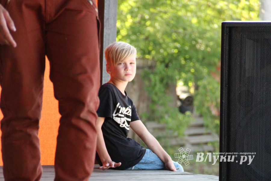 «ORIGINAL BBOYS CYPHERS» в Великих Луках (ФОТО+ВИДЕО)