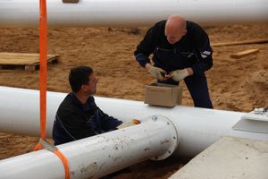 Колесу обозрения делают ноги (ФОТО)