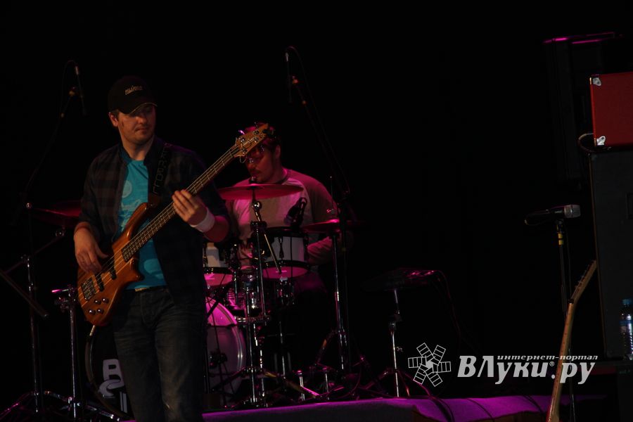 Большой сольный концерт «V.V. and Band» состоялся в Великих Луках