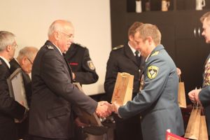 25 лет дружбы между пожарными Пскова и Нойса (фото)