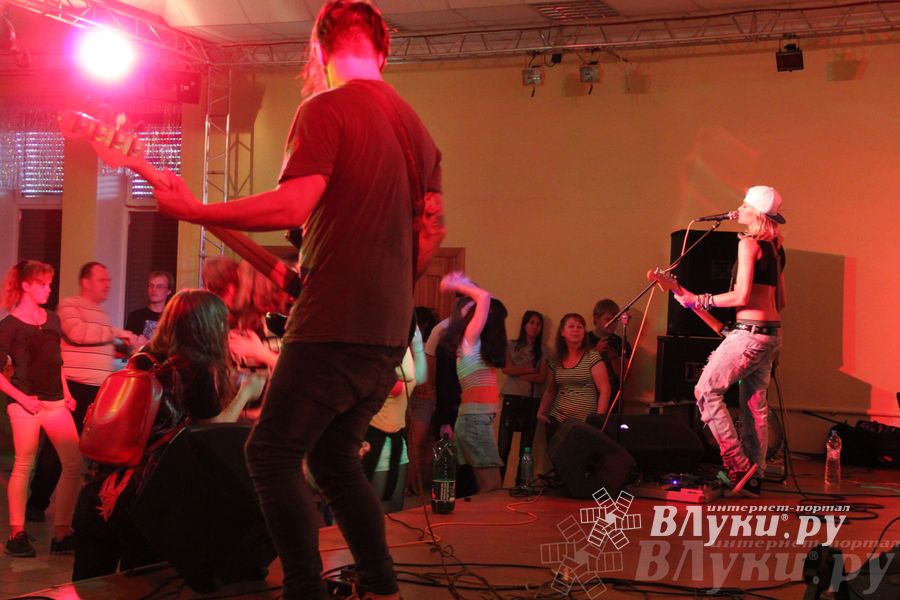 Музыкальный фестиваль «Мир! Рок! Май!»