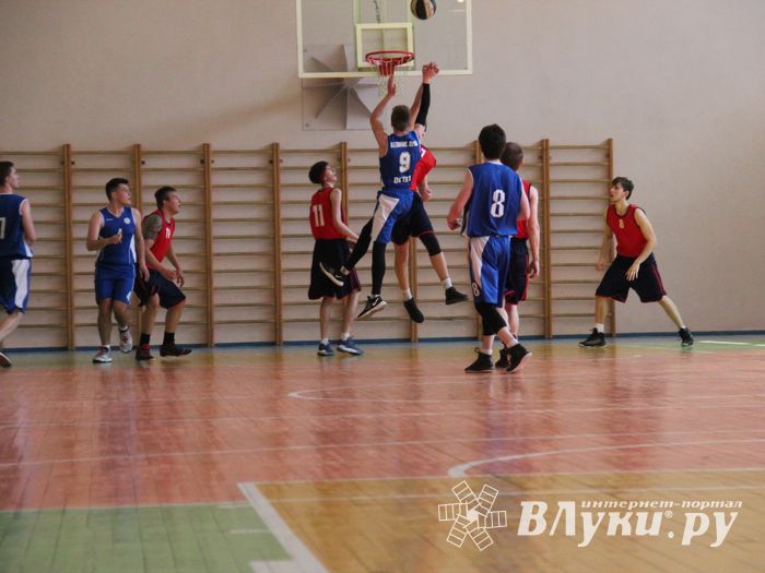 В Великих Луках прошли соревнования на Кубок АСБ области (ФОТО)