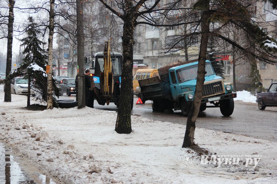 ДТП на проспекте Гагарина (фото)