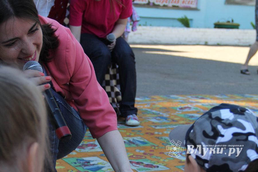 День защиты детей отпраздновали В Великих Луках (фото)