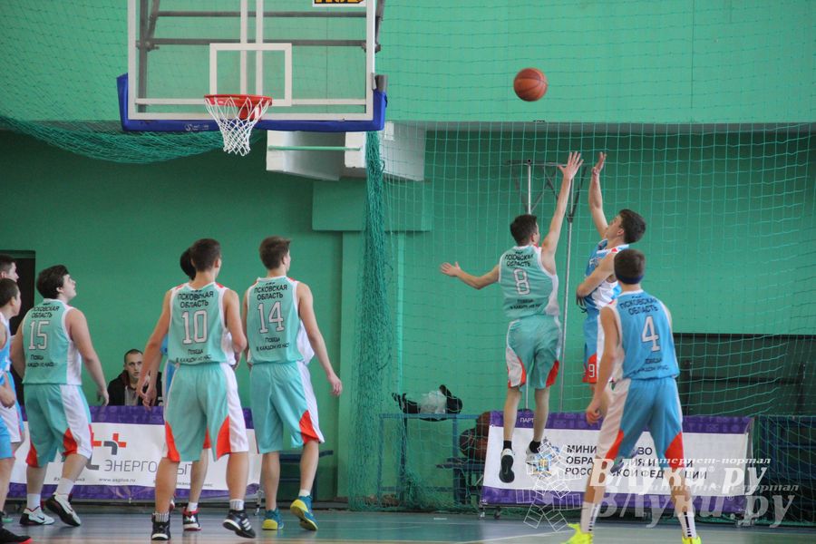 Игра за 3 место ПТПЛ, Псков — СОШ Гдов (юноши)