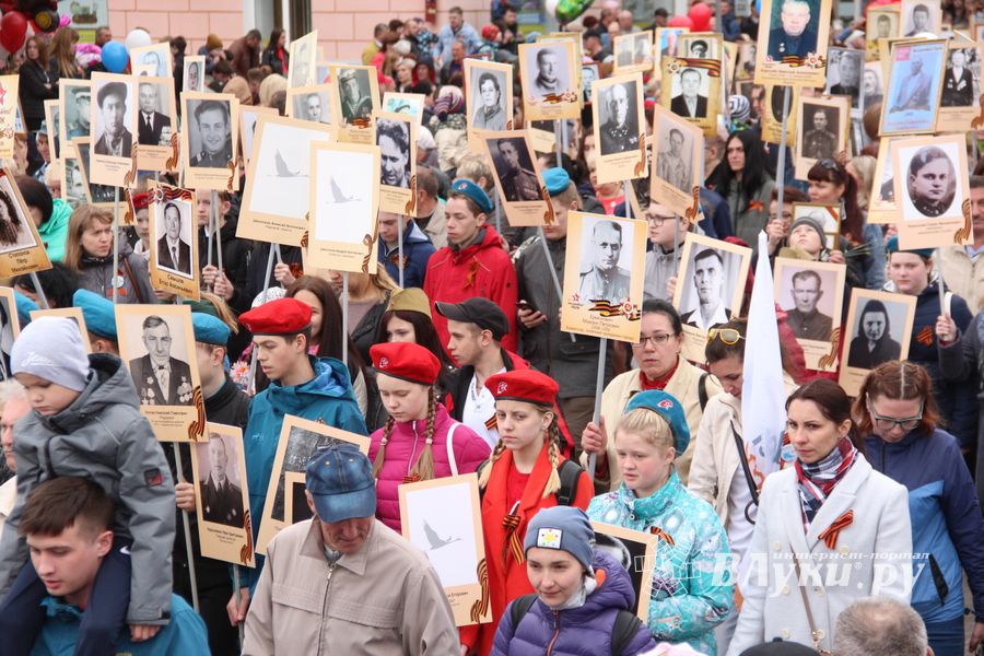 В Великих Луках отмечают День Победы (ФОТО)