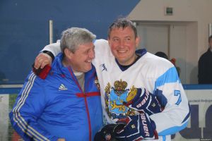 Андрей Турчак забросил две шайбы в ворота «Легенд хоккея» (фото)