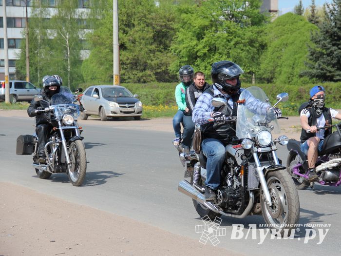 В Великих Луках прошло открытие мотосезона (ФОТО)