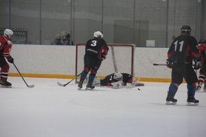 ХК «Экспресс» одержал победу над ХК «Евро-Керамика» в рамках НХЛ (ФОТО)