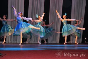 В ДК ЛК прошел четвертый ежегодный фестиваль танца (фото)