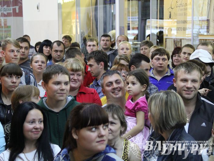 Торговый центр «Апельсин» отметил День рождения