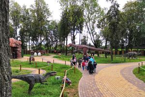 В парке Великих Лук устроили праздник детям (ФОТО)