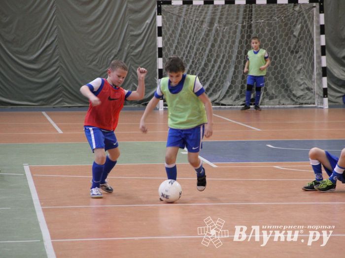 Новогодний футбол