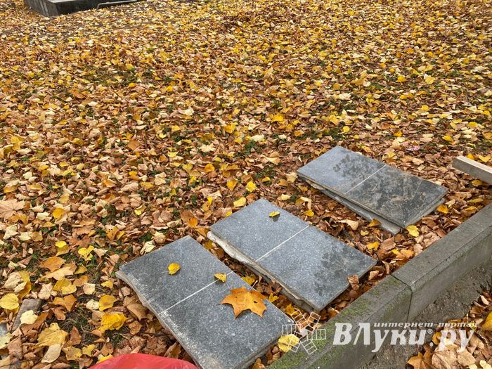 Продолжается реконструкция воинского мемориала (ФОТО)