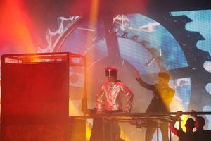 Состоялся концерт братьев Сафроновых «Империя иллюзий» (фото)