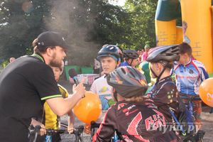 ​Tele2 поздравила великолучан с Днем рождения любимого города (фото)