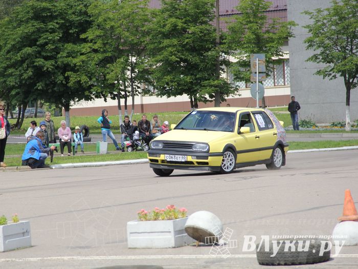 В Невеле состоялся финал по автоспринтслалому