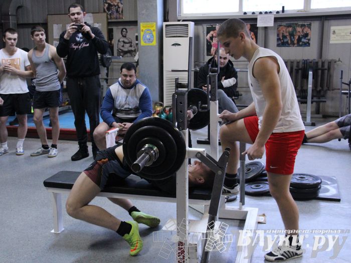Первенство города Великие Луки по пауэрлифтингу и жиму лежа