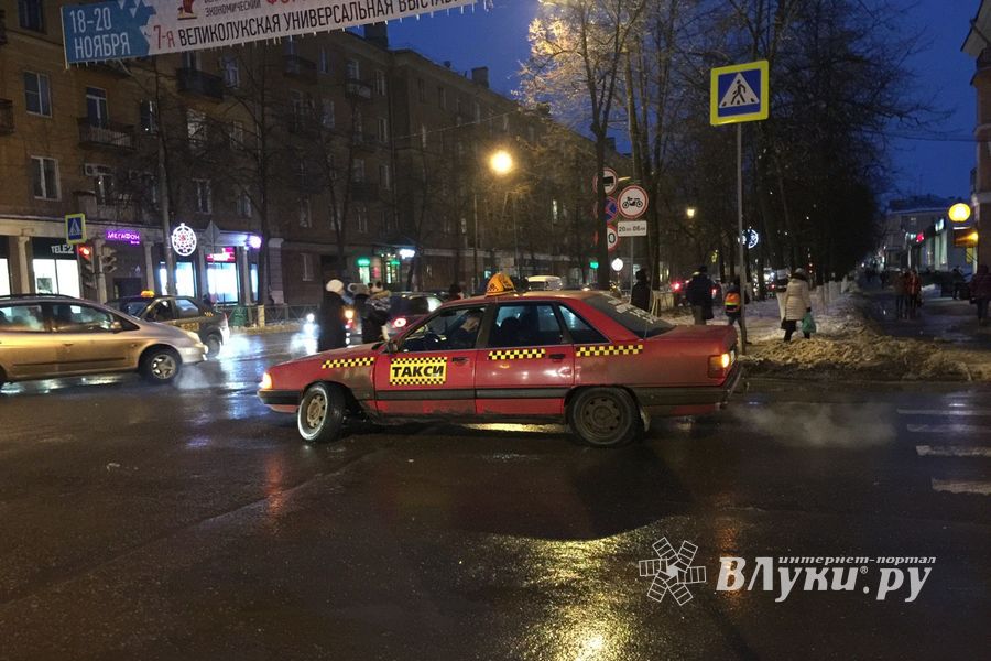 Отвалилось колесо (ФОТО)