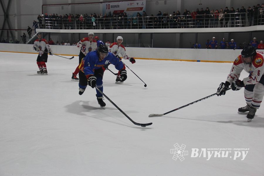 ХК «ЛукиСпорт» обыграл псковскую «Звезду» (ФОТО)